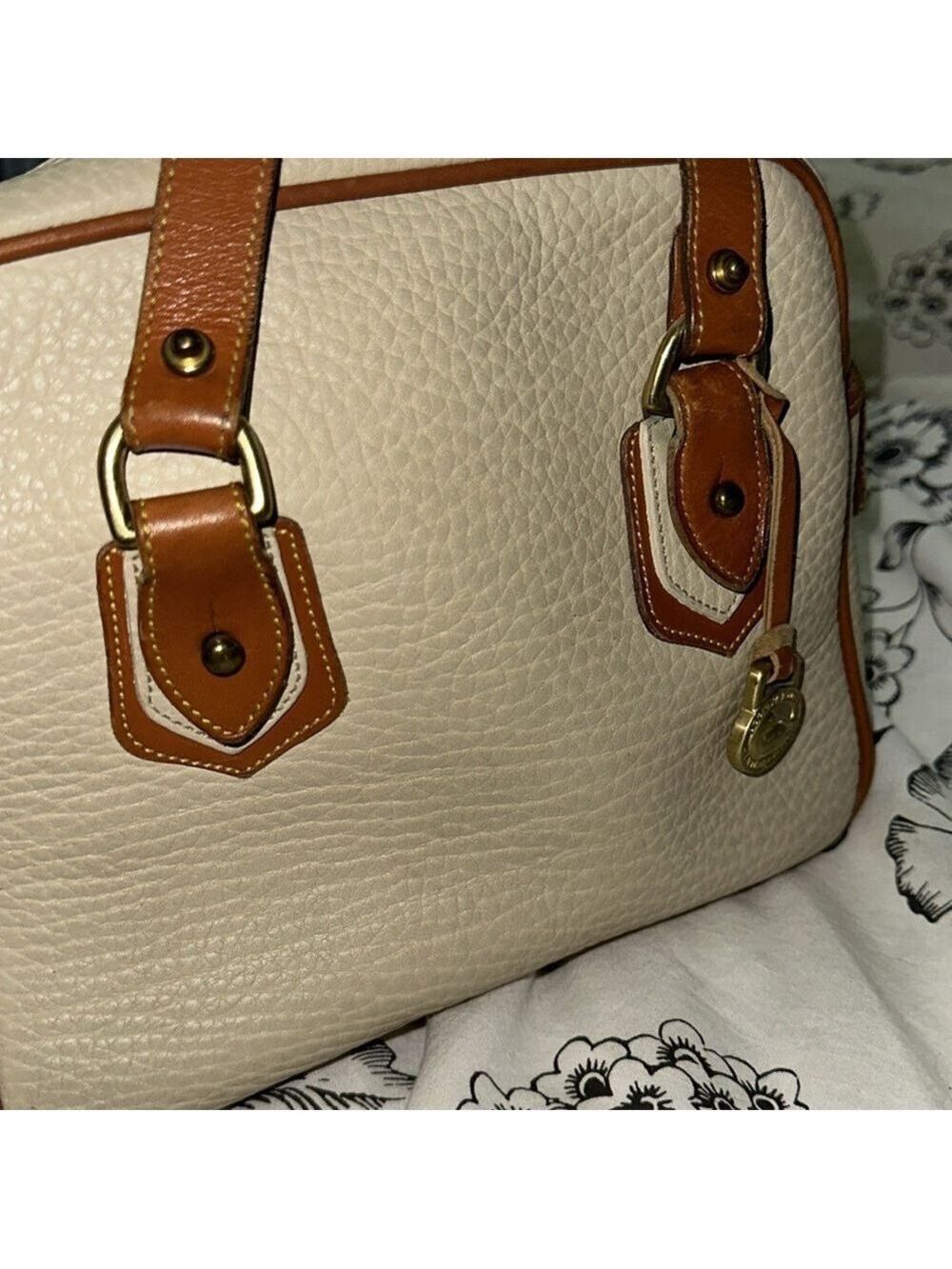 AWL late 80’s Dooney & Bourke satchel (RARE) - Picture 7 of 13